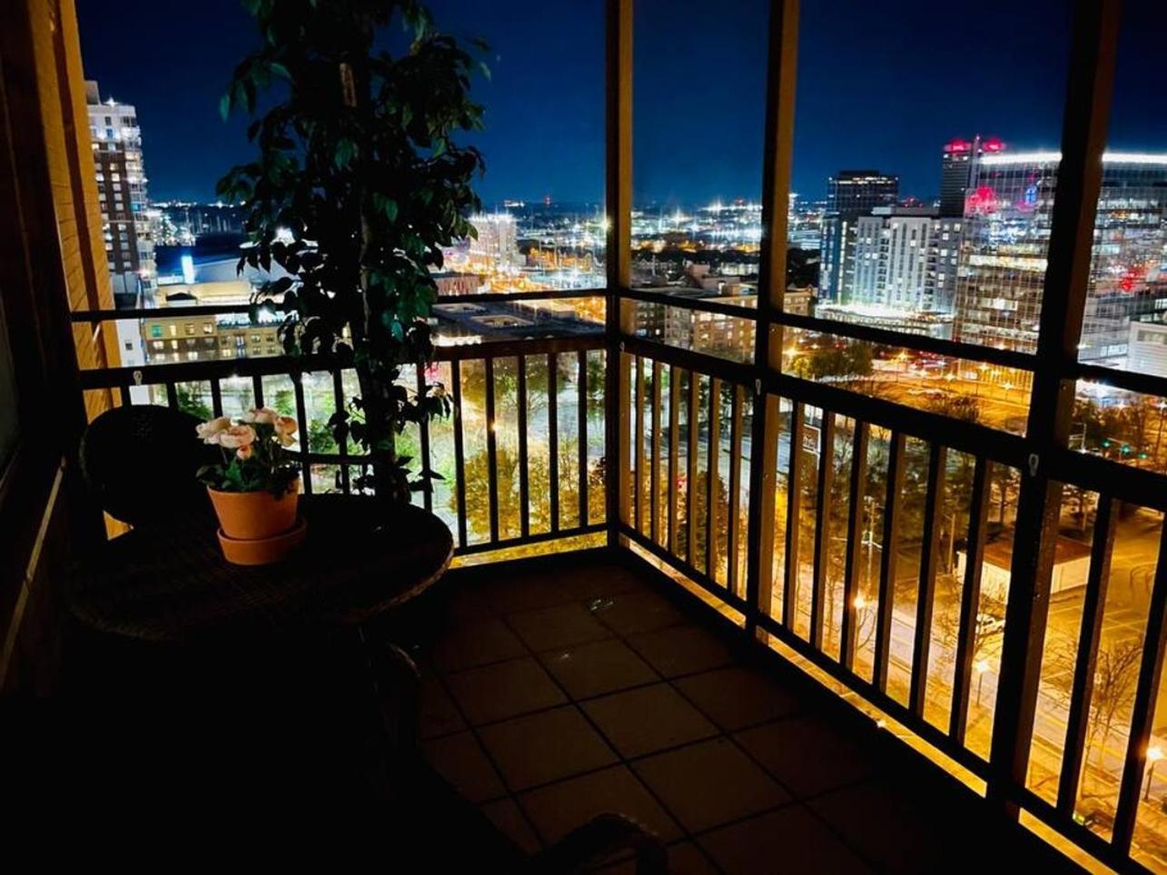 Stayatl High Rise Downtown Atl With Views *