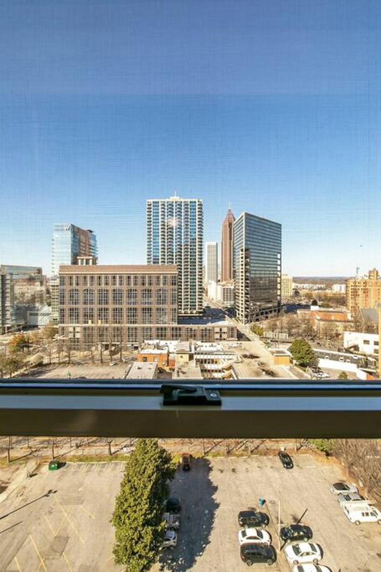 Stayatl High Rise Downtown Atl With Views * Atlanta
