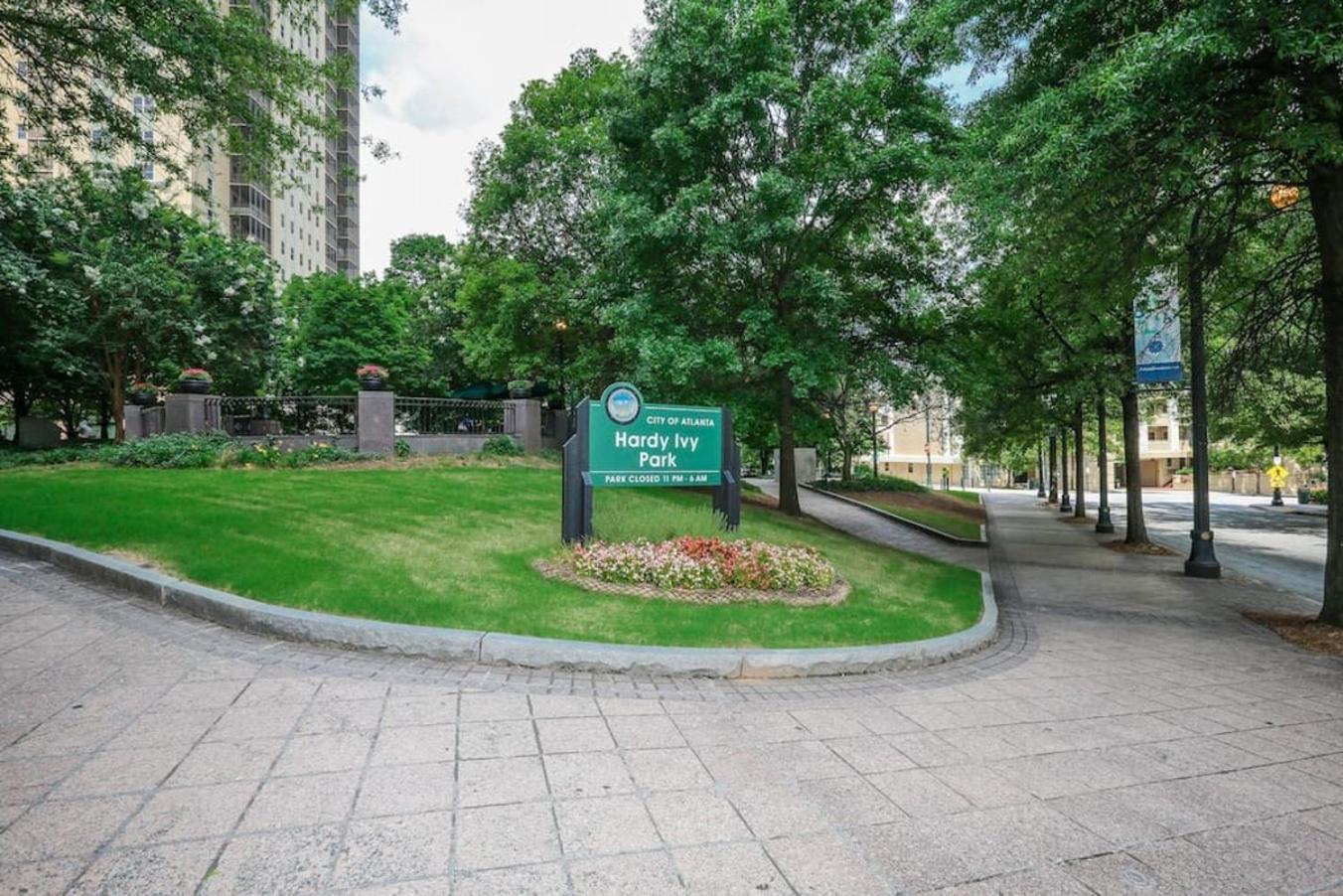 Stayatl High Rise Downtown Atl With Views Vakantiehuis Atlanta
